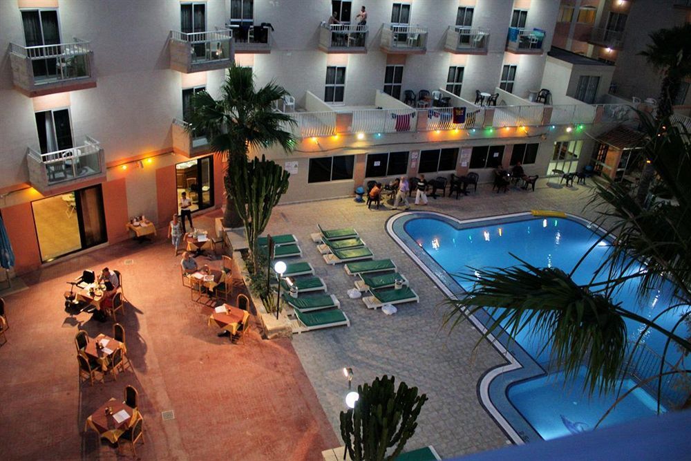 Pebbles (adults Only) Hotel 4*